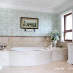 美式风格别墅时尚主卫生间花纹壁画仿古地砖浴缸窗户镜子洗手盆装修图片