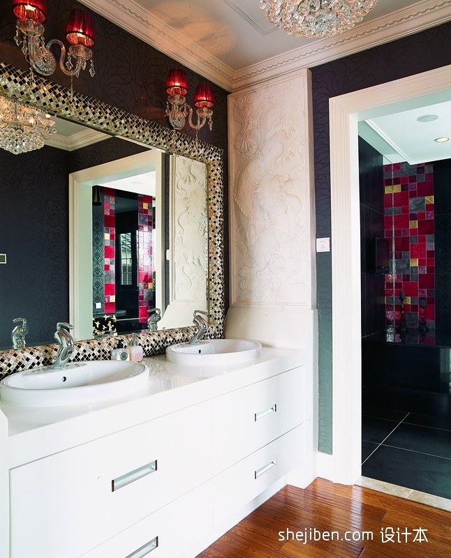 新古典风格复式创意主卫生间镜子马赛克瓷砖装修图片