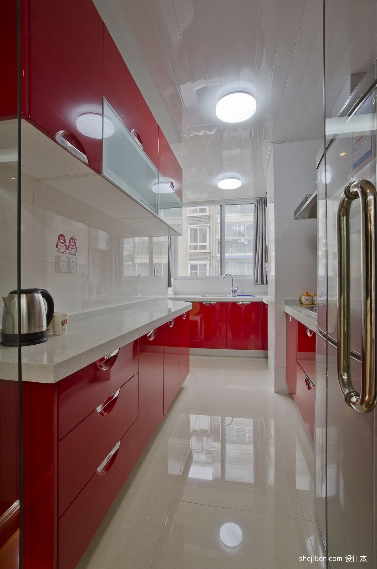 2017现代风格整体6平米家居厨房红色橱柜装修效果图