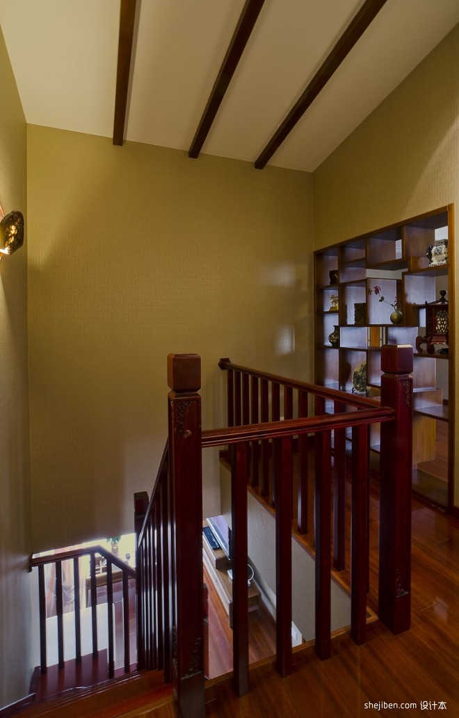 2017中式风格复式室内红木楼梯护栏装修效果图
