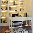 2013欧式风格三室一厅时尚家居小书房书桌椅子书柜台灯装修效果图