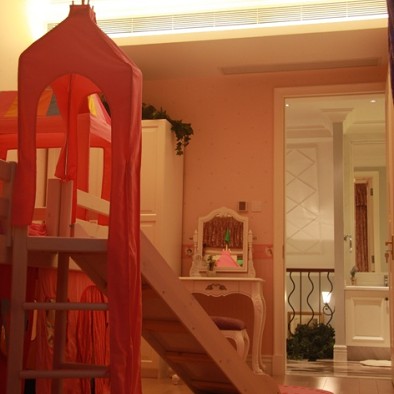 欧式风格时尚最新儿童房滑梯装修效果图片