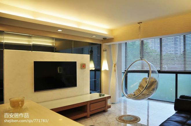 家装现代风格超小客厅石膏板半吊顶简易镜面电视墙设计图