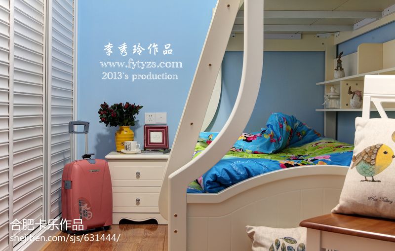 现代美式风儿童房高低床装修设计效果图