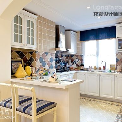 株洲私人别墅地中海半开放式厨房装修设计效果图