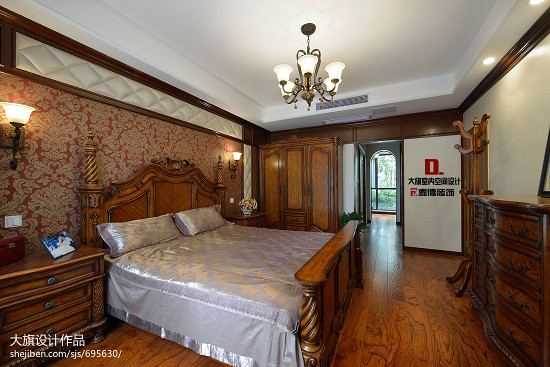 有卧室又铺地板又铺瓷砖的效果图吗