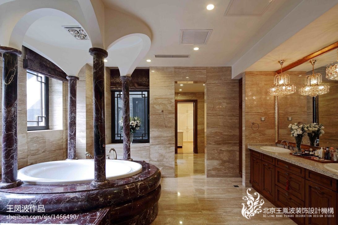中式别墅卫生间浴池图片