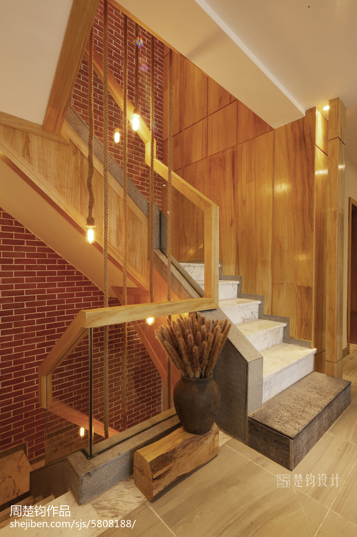 现代别墅楼梯装修设计