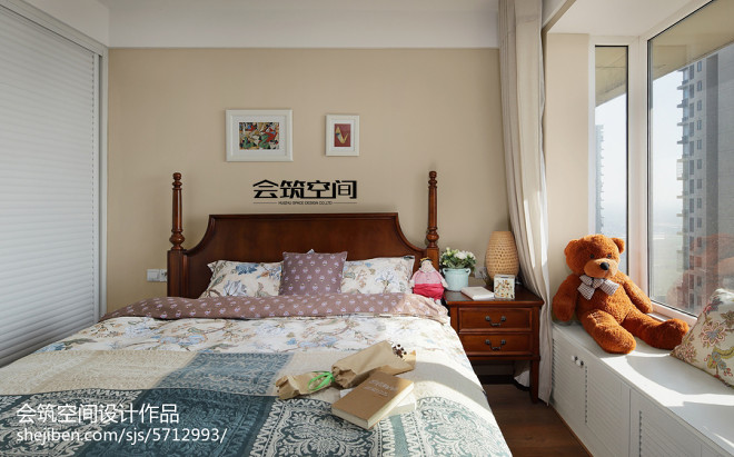 简洁温馨美式卧室装修图片
