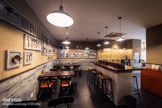 “大铜勺”餐饮空间吧台设计
