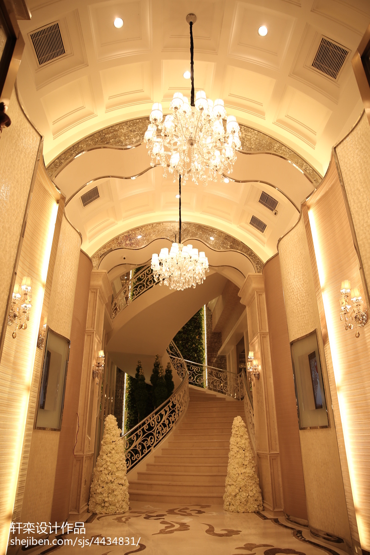 深圳杜兰朵婚纱影楼唯美楼梯设计