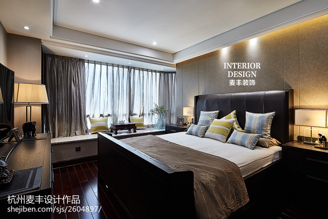 中式高端卧室装修效果图