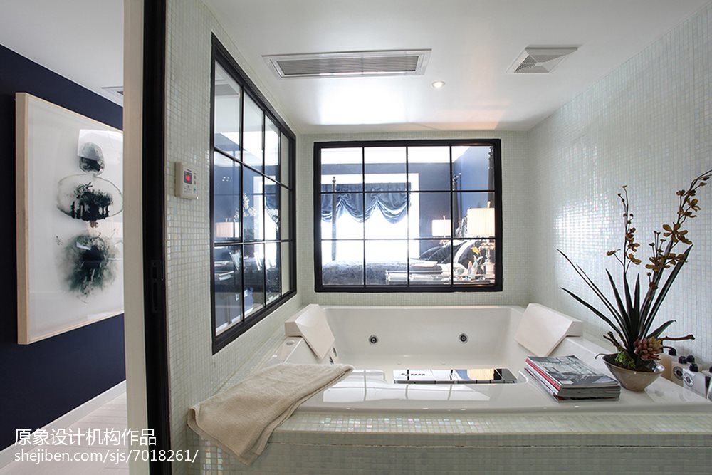 现代风格三居室卫浴装修图片