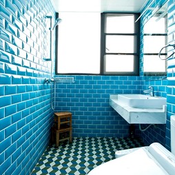北欧风格蓝色系卫浴设计