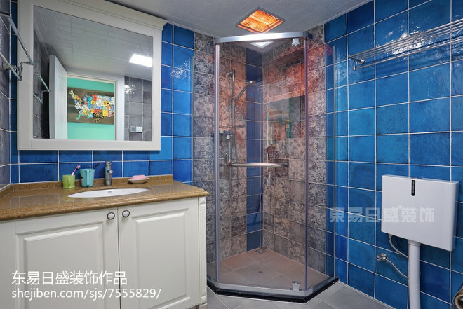 美式蓝色瓷砖卫浴