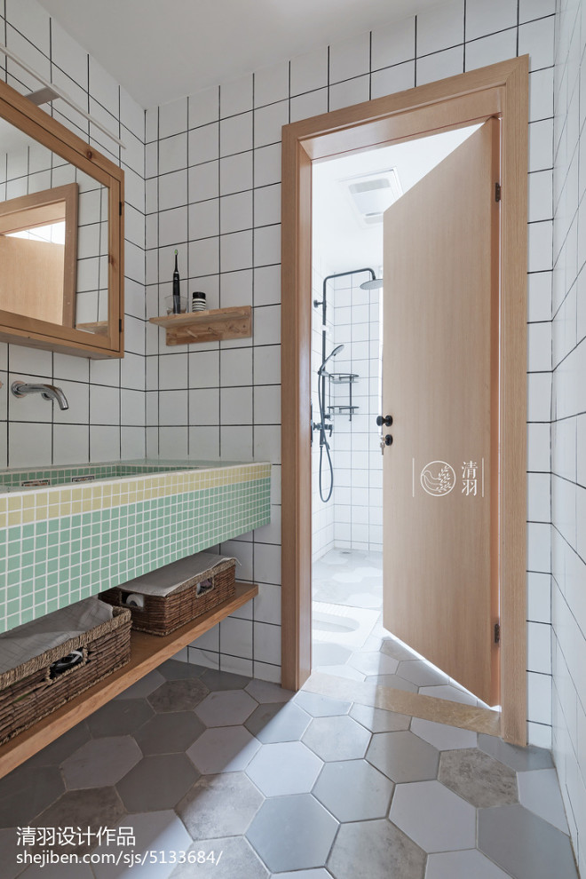 小空间现代卫浴设计图片