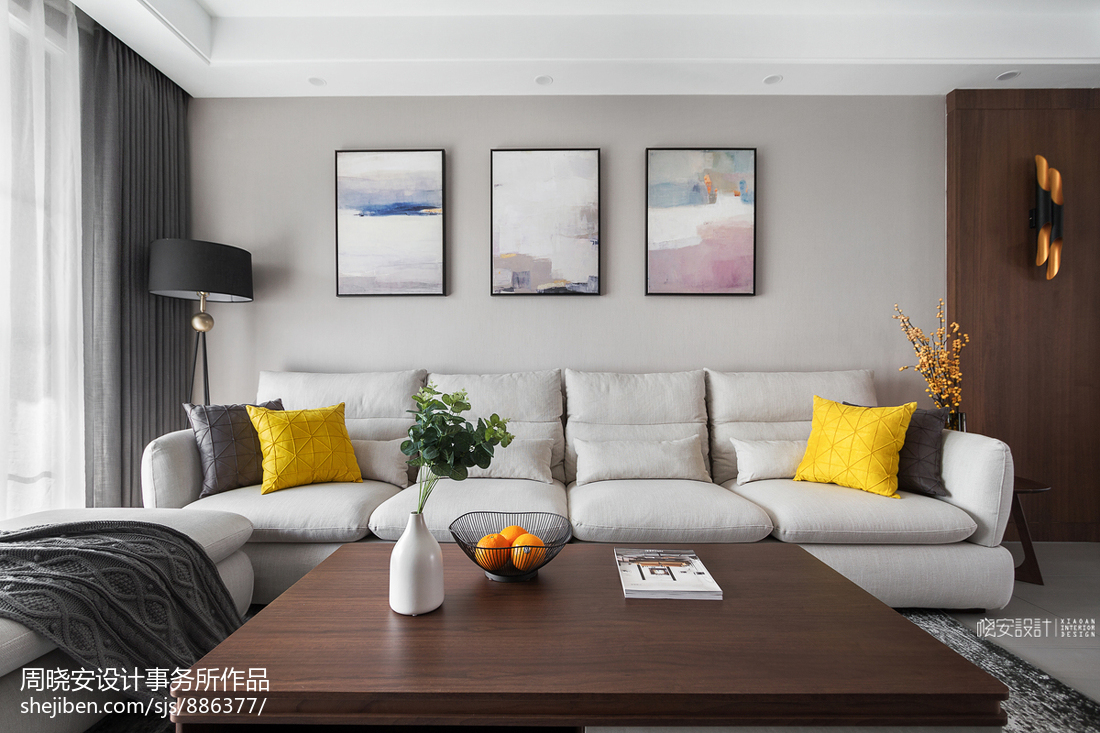 精简现代三居客厅沙发设计图