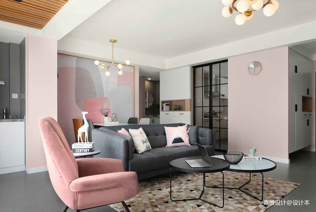现代粉色系客厅沙发设计图