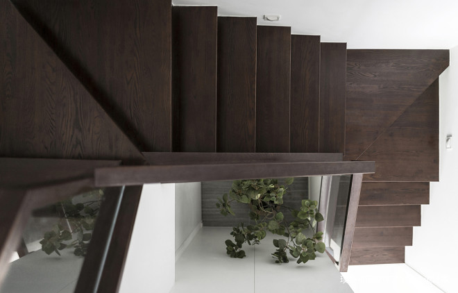 现代归·谧楼梯设计
