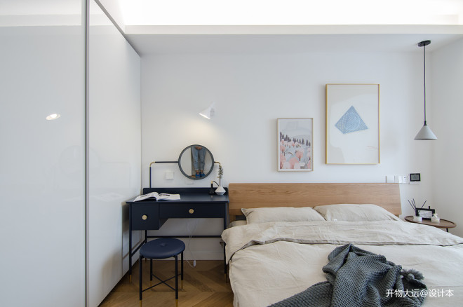 优雅现代小户型卧室图片