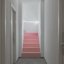 日本小颜整骨美容会所楼梯设计