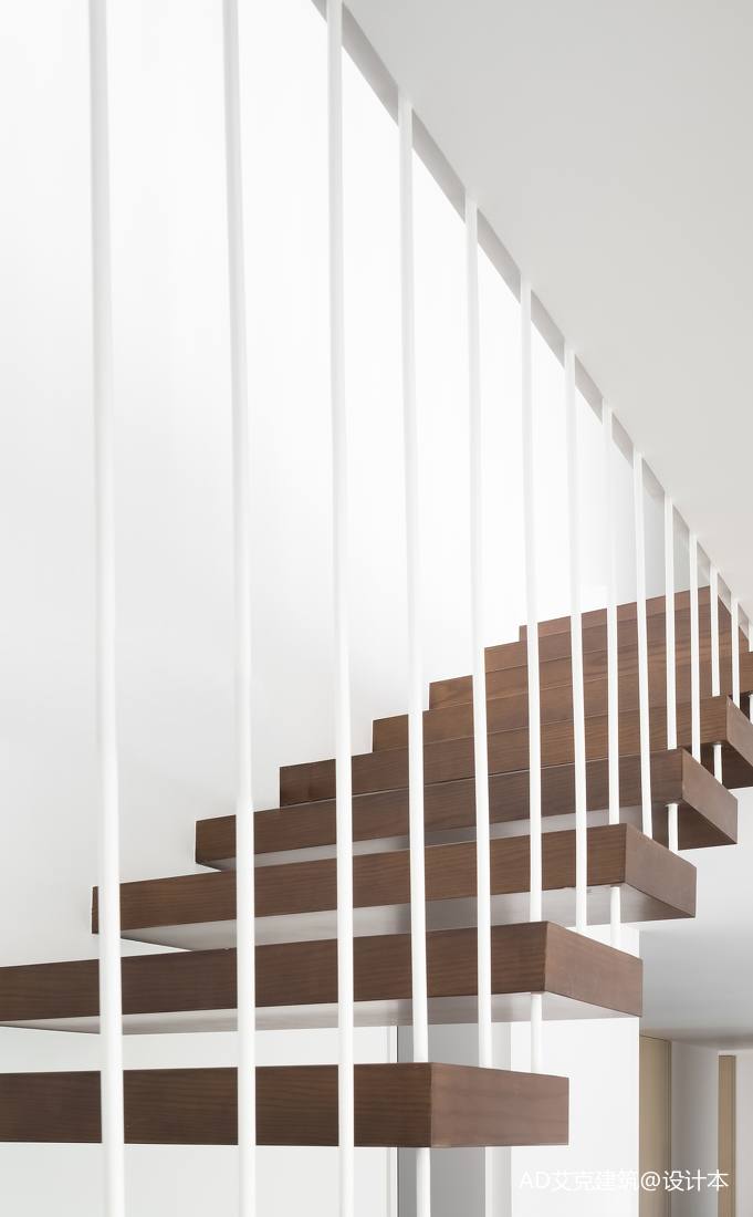 现代复式楼梯设计实景图