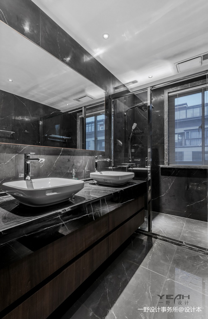 140m²|现代黑白灰卫浴设计图片