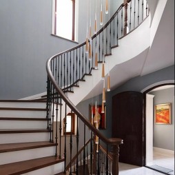 减负后的别墅，才是“家”该有的轻松——楼梯图片