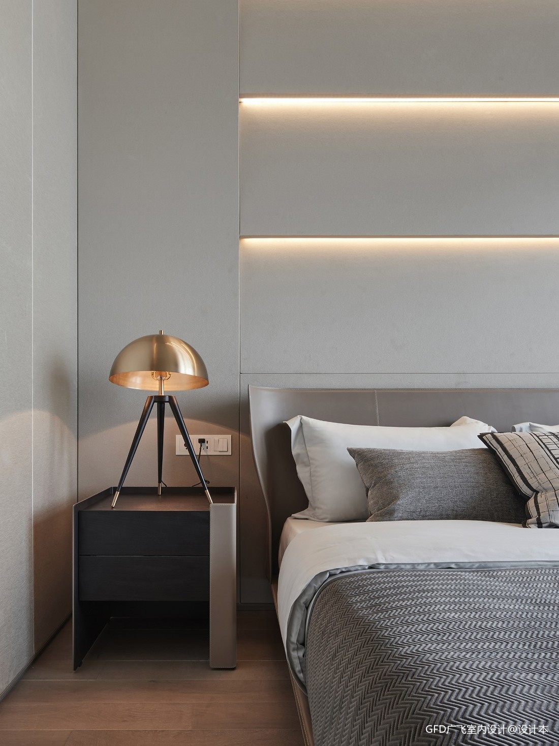 现代简约风格卧室床头壁灯装修效果图_装信通网效果图